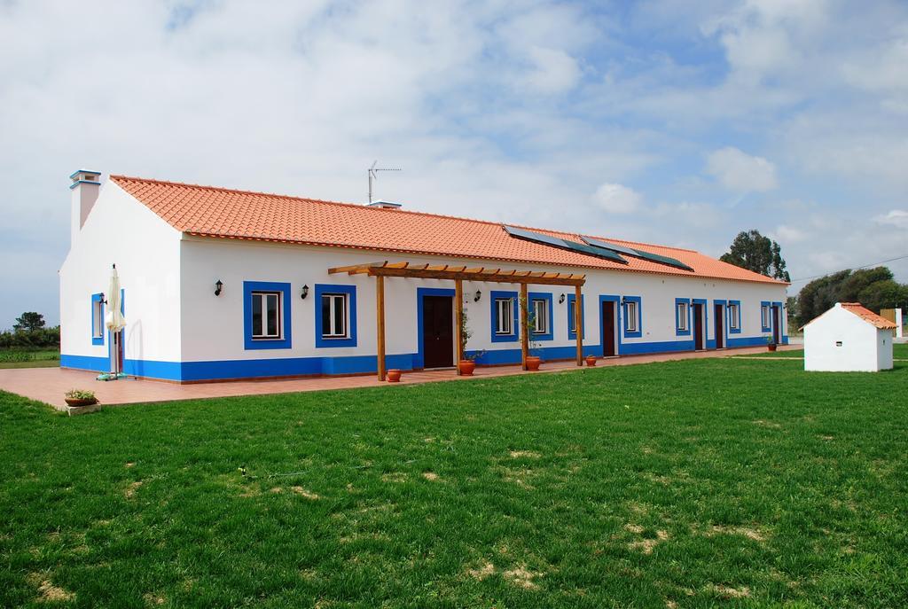 Maison d'hôtes O Monte Da Estrada à Zambujeira do Mar Extérieur photo