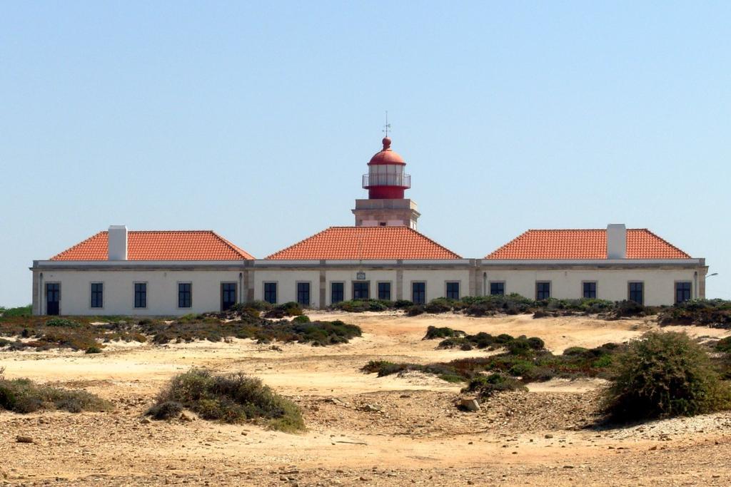 Maison d'hôtes O Monte Da Estrada à Zambujeira do Mar Extérieur photo